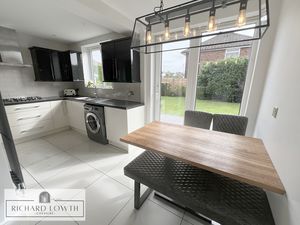 Breakfast Kitchen- click for photo gallery